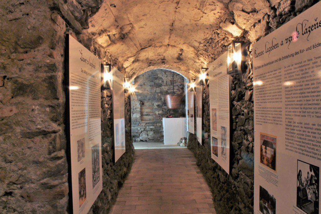 rozmberska lazebna 1